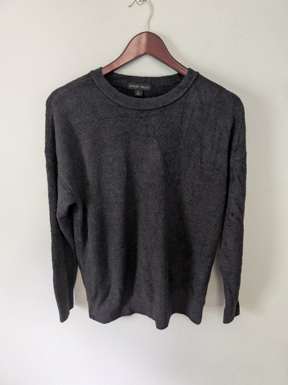 Barefoot Dreams Black Fuzzy Crewneck Pull Over Sweater Size Small